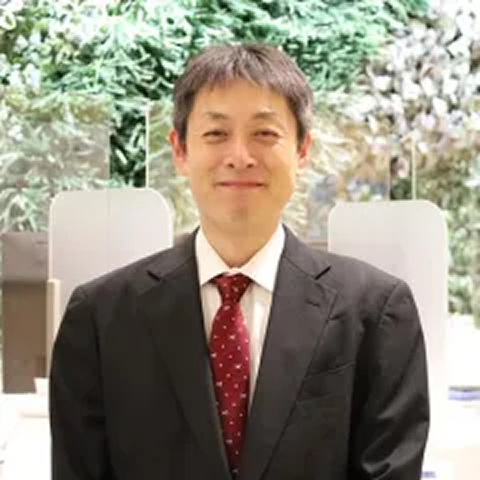 人物画像：広報室 室長 水戸純一 様